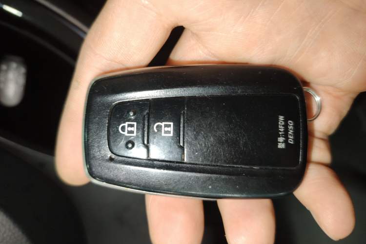 Used Toyota C-HR 2021 2.0L Luxury Edition Interior 1