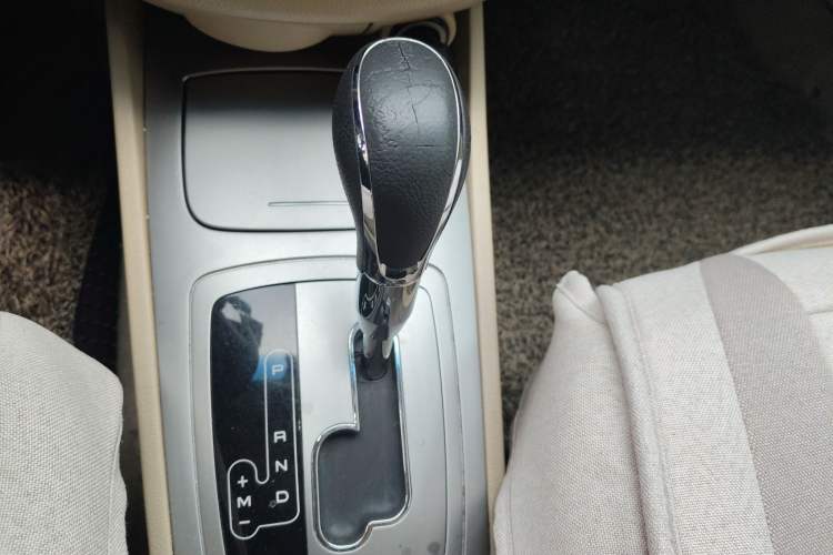 Used Buick Excelle 2013 1.5L Automatic Classic Model