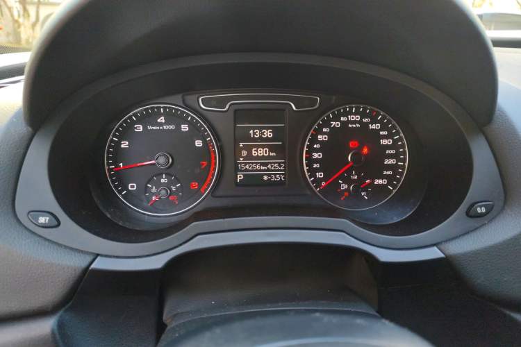 Used Audi Q3 2015 30 TFSI Ambition Edition
