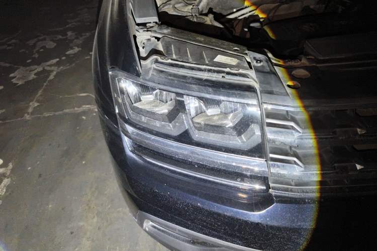 Used Volkswagen Teramont 2019 380TSI Four-Wheel Drive Luxury Version China VI Standard Right Front Headlight