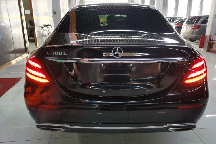 Used Mercedes-Benz E-Class 2020 Facelift E 260 L