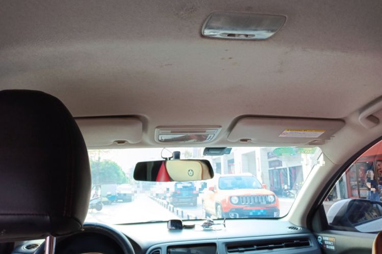 Used Honda Vezel 2015 1.8L CVT 2WD Elite Model Headliner