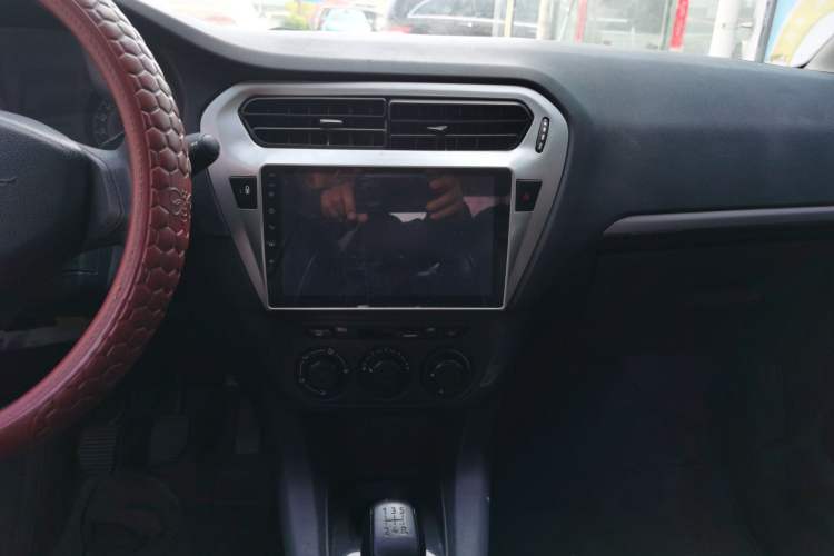 Used Peugeot 301 2014 1.6L Manual Comfort Edition Audio And AC Panel