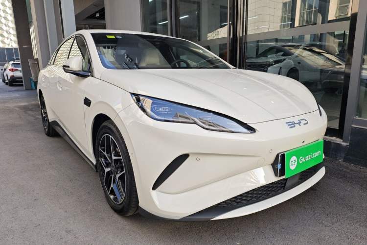 Used BYD Seal 06 New Energy 2025 EV 545KM Flagship Edition Front Right 45 Deg