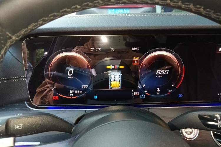 Used Mercedes-Benz E-Class 2022 Revised Version E 300 L Sport Luxury Edition Instrument Cluster
