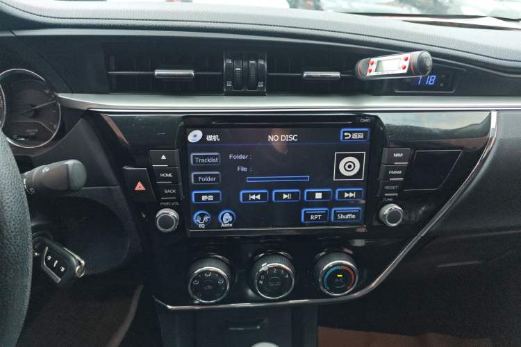 Used Toyota Corolla 2014 1.6L CVT GL Audio And AC Panel