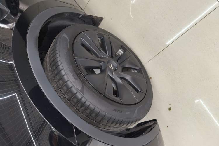 Used Tesla Model Y 2022 Rear-Wheel-Drive Version
