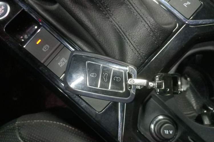 Used Volkswagen Passat 2022 330TSI Starry Luxury Edition
