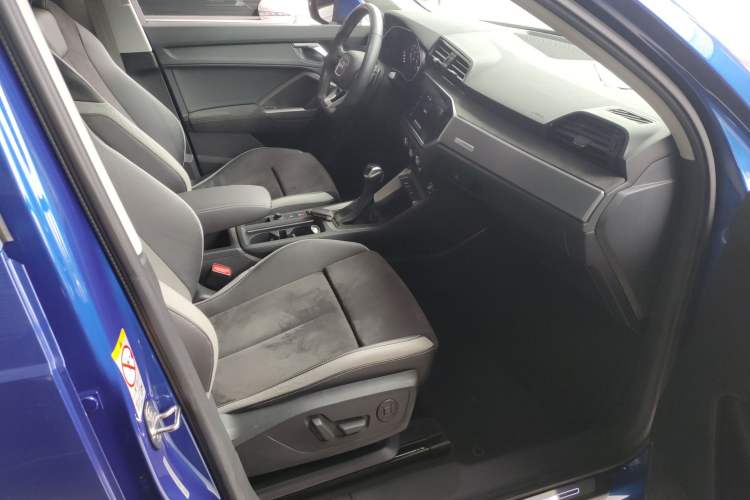 Used Audi Q3 2020 35 TFSI Fashion Dynamic Model