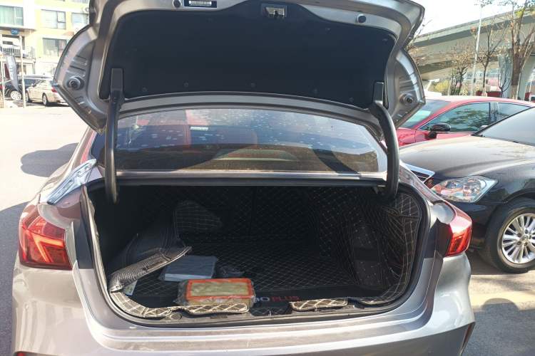 Used Changan Eado 2021 PLUS Blue Whale NE 1.4T GDI DCT Prestige Model