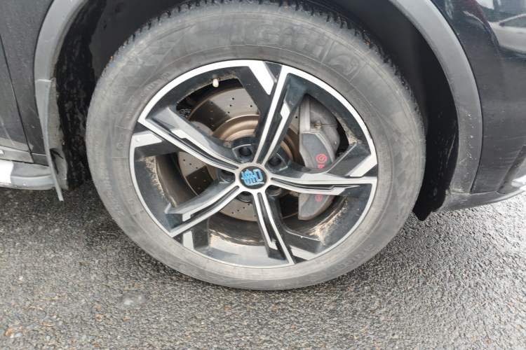 Used BYD Tang New Energy 2021 DM 2.0T Four-Wheel Drive High-Performance Flagship Model
