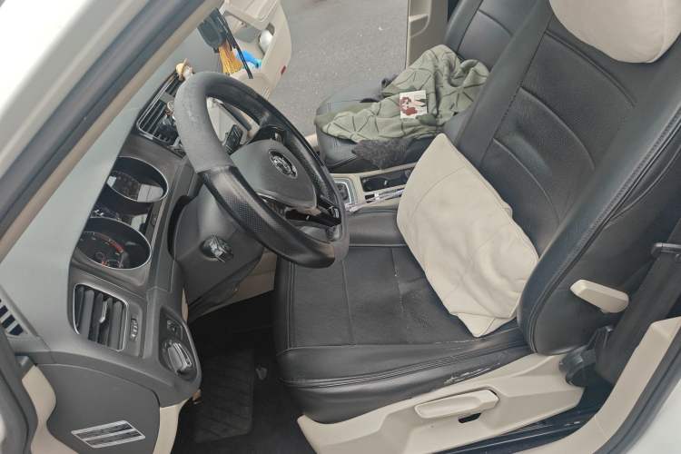 Used Volkswagen Golf 2015 1.4TSI Automatic Comfort Model
