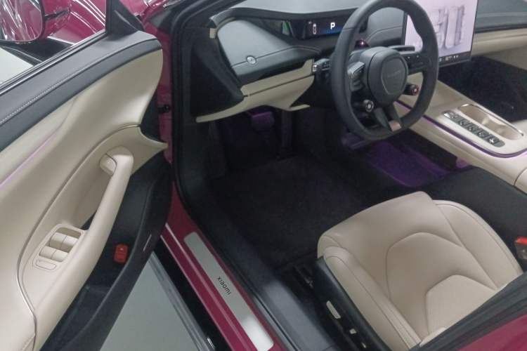 Used Xiaomi Auto SU7 2024 Rear-Drive Ultra-Long Range Advanced Pro-Level Intelligent Driving Version Driver Seat