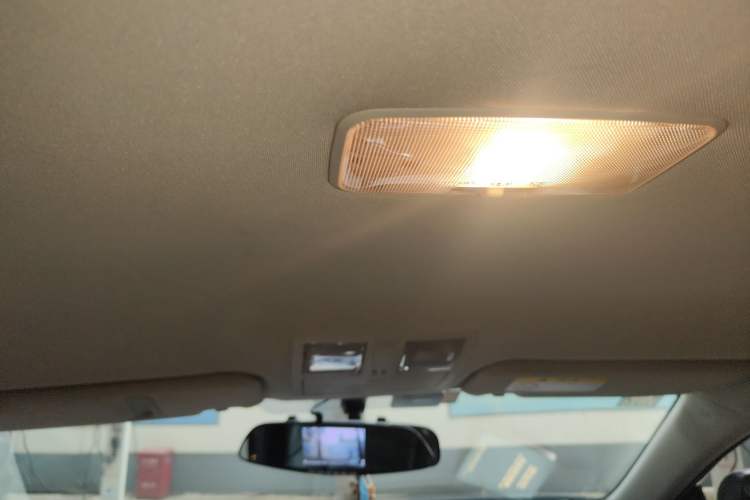 Used Toyota Reiz 2010 2.5S Fengdu Jinghua Edition Headliner