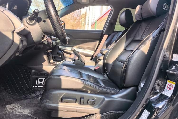 Used Honda Crosstour 2012 2.4L Luxury Edition
