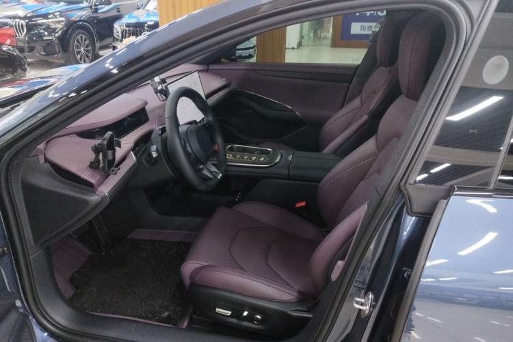 Used Xiaomi Auto SU7 2024 Rear-Drive Ultra-Long Range Advanced Pro-Level Intelligent Driving Version
