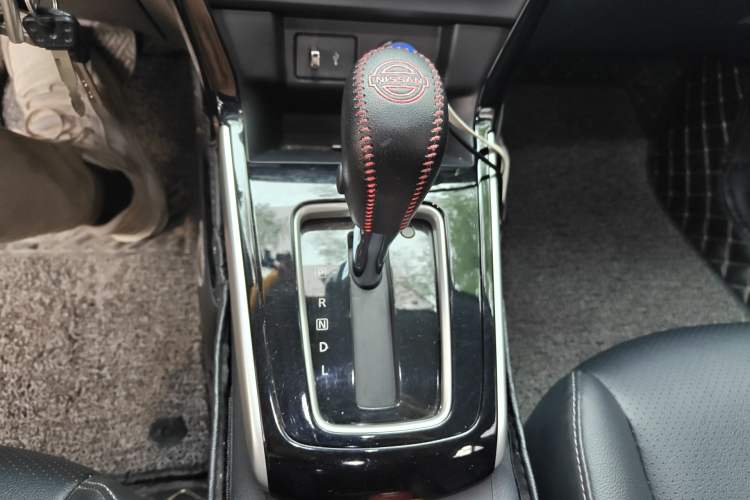 Used Nissan Sylphy 2022 Classic 1.6XL CVT Luxury Edition Gear Lever