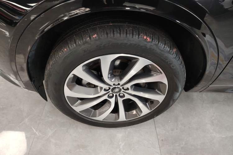 Used Land Rover Discovery Sport New Energy 2022 Facelifted P300e Plug-in Hybrid Electric Version