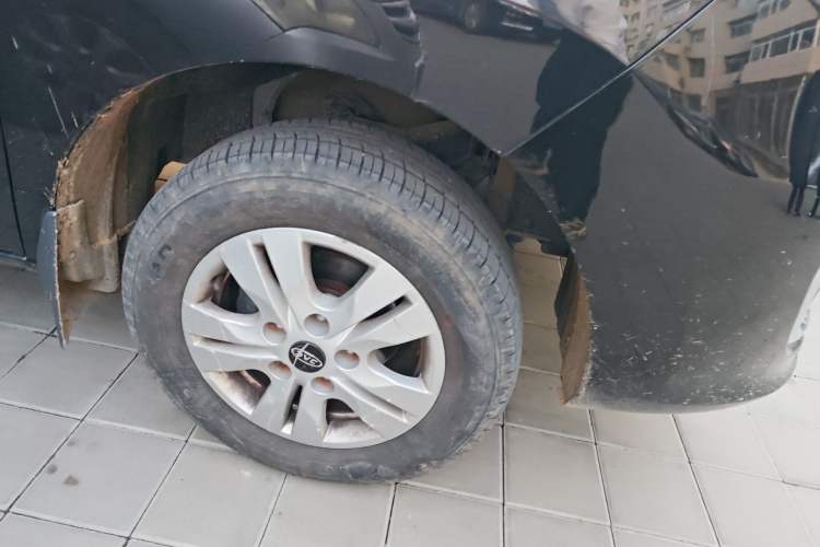 Used JAC Refine M3 2018 IKEA Edition 1.6L Luxury Smart Model
