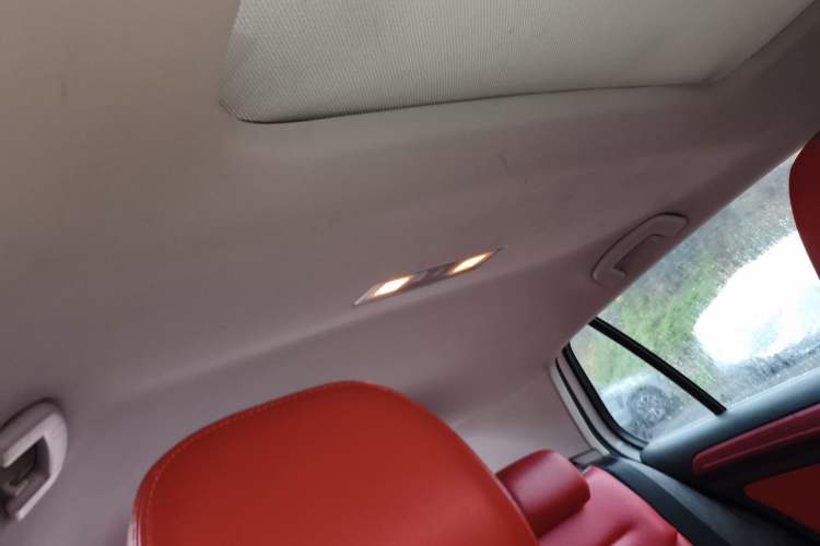 Used Volkswagen Golf 2017 1.6L Automatic Comfort Million-Vehicle Anniversary Edition