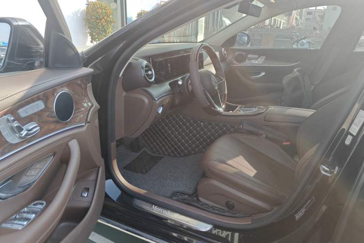 Used Mercedes-Benz E-Class 2023 Updated E 300 L Fashion Edition