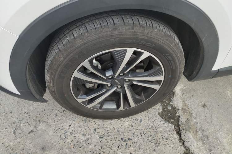 Used JETOUR X70 2024 1.5T DCT Enjoyment Edition 5 Seats