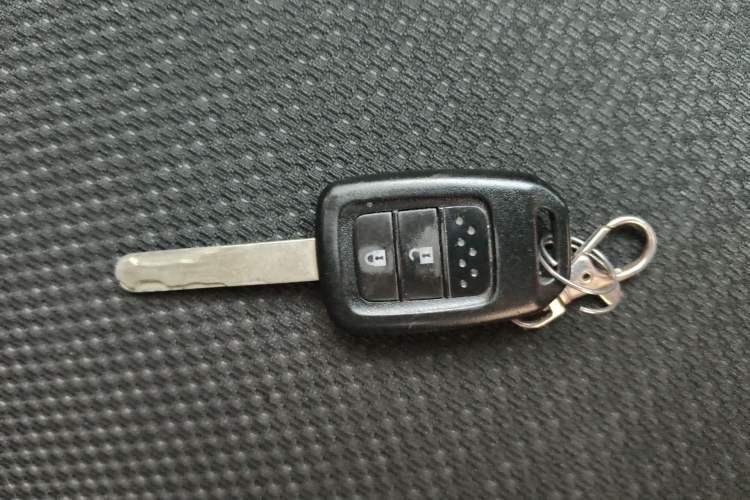 Used Honda Vezel 2015 1.5L CVT two-wheel drive Comfort trim