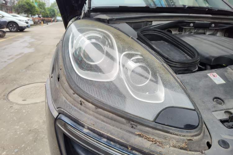 Used Porsche Macan 2014 Macan 2.0T Right Front Headlight