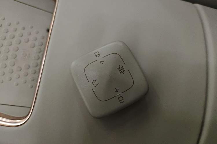 Used Zeekr X 2025 Four-Seater Rear-Drive Cube Version
