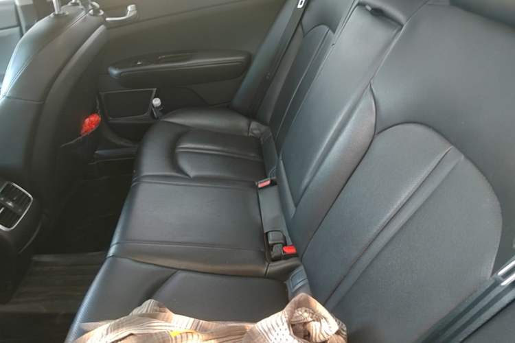 Used Kia K5 2016 2.0L Automatic LUX