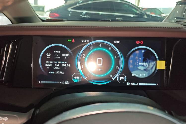 Used GAC Trumpchi M8 2024 Master Series 400T Prestige Edition
