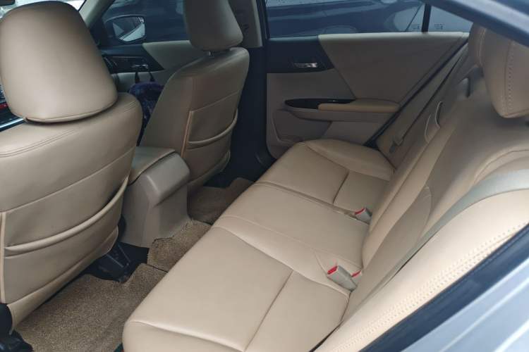 Used Honda Accord 2014 2.0L LX Comfort Edition
