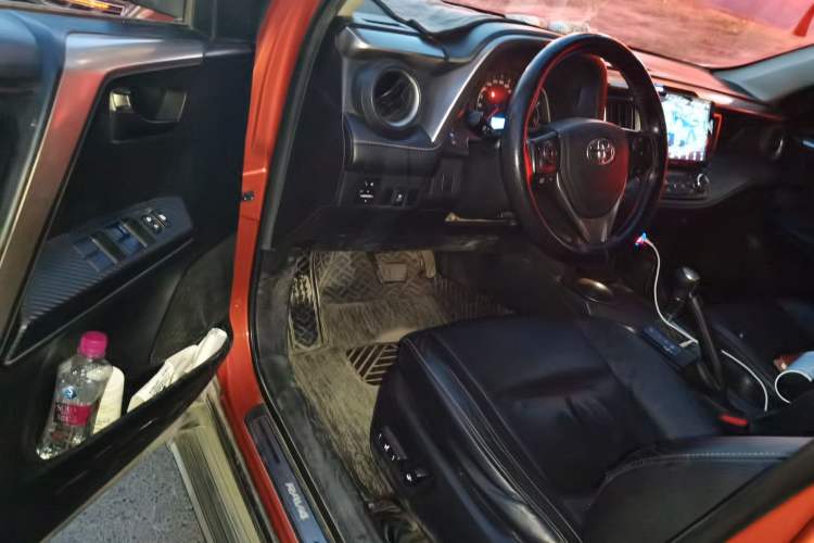 Used Toyota RAV4 2013 2.5L Automatic 4x4 Elite Edition
