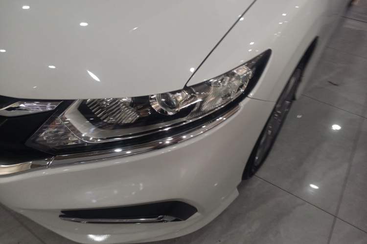 Used Honda Jade 2020 1.8L automatic Comfort version
