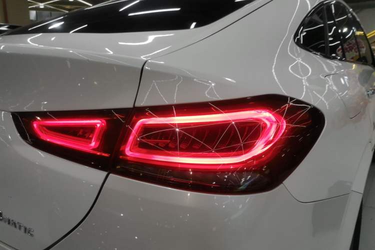 Used Mercedes-Benz GLE Coupe 2020 GLE 450 4MATIC Coupe SUV Fashion Model