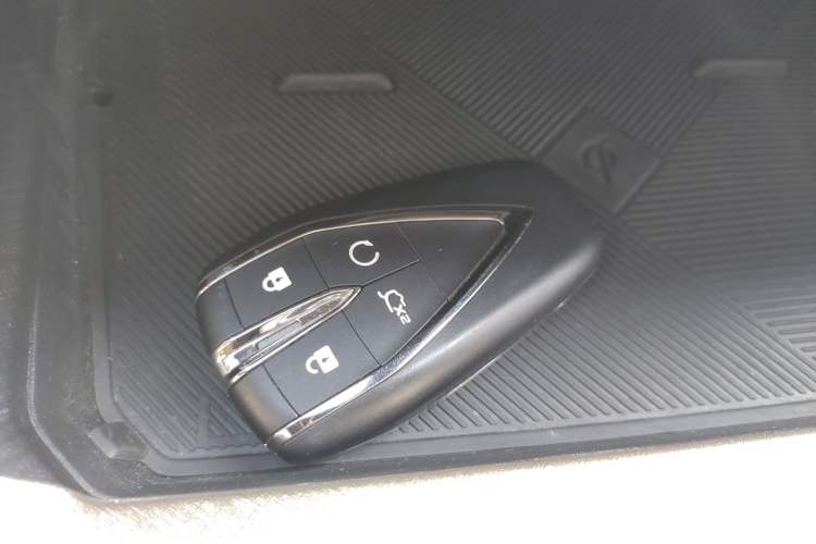 Used CHANGAN UNI-V 2022 1.5T Sport Edition