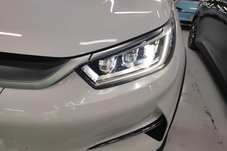 Used BYD Yuan Pro 2021 401 km Luxury Version Left Front Headlight