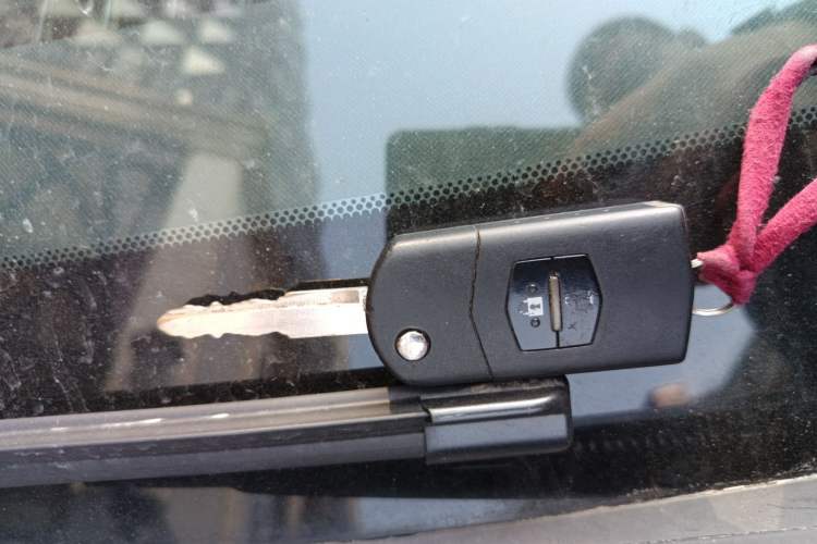 Used Mazda 6 2011 2.0L Automatic Fashion Edition
