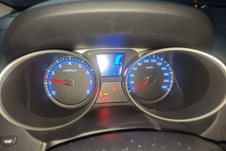 Used Hyundai ix35 2015 2.0L Automatic 2WD Comfort Edition China V Standard