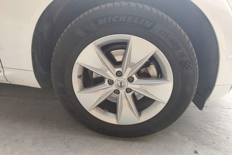 Used Volvo XC60 2022 B5 4x4 Zhiyi Luxury Edition
