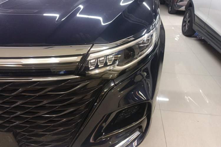 Used Roewe iMAX8 2021 400TGI Supreme Series Prestige Edition