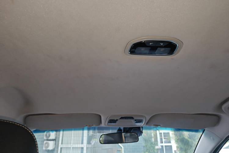 Used Geely Auto Emgrand 2019 Leading Edition 1.5L CVT Luxury Model China VI Standard