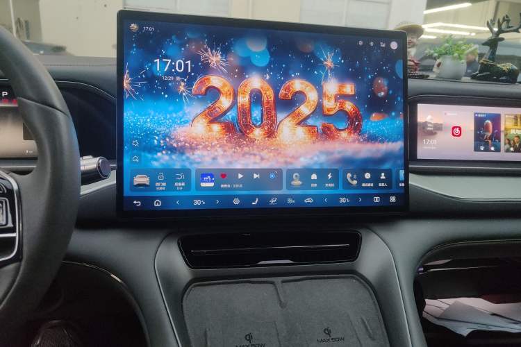 Used Denza N7 2023 Long-Range Performance Edition