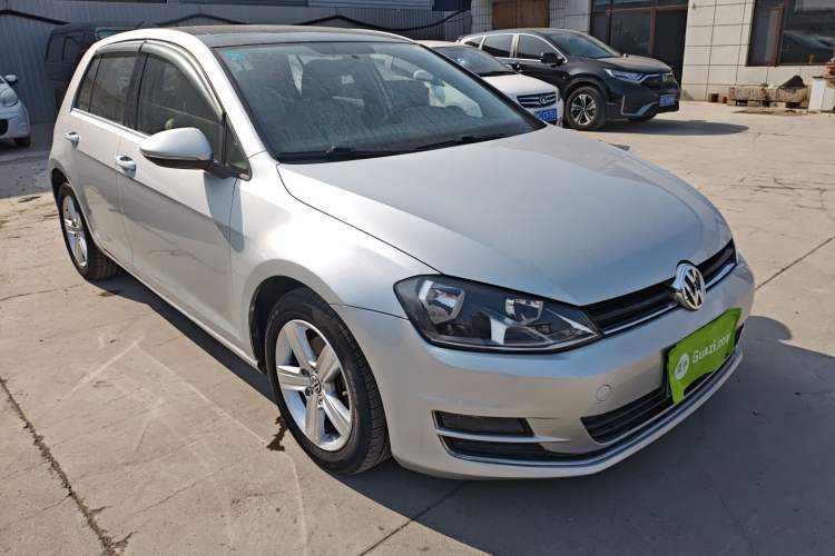 Used Volkswagen Golf 2015 1.4TSI Automatic Comfort Model
