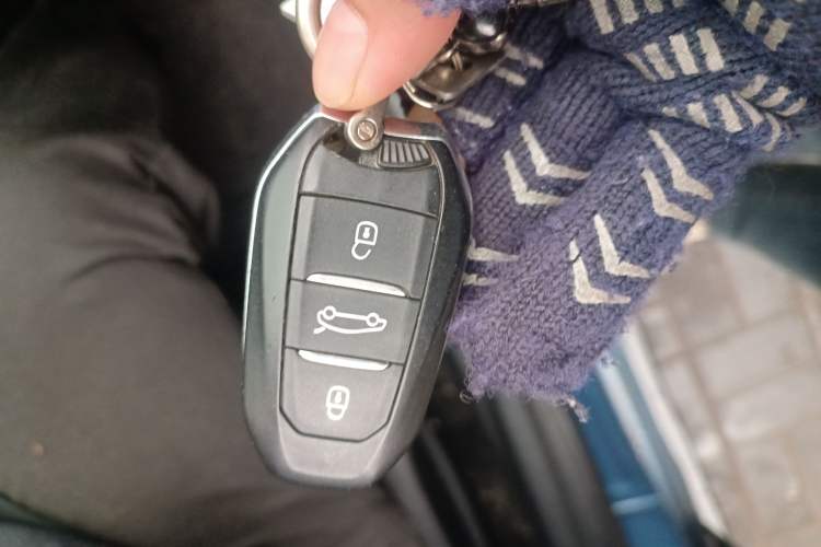 Used Citroen C3-XR 2015 1.6THP Automatic Flagship Model
