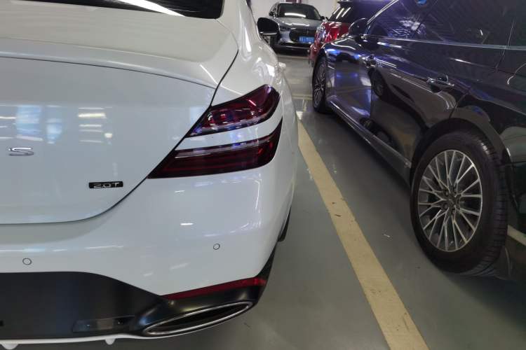 Used Genesis G70 2021 2.0T Rear-Drive Luxury Edition