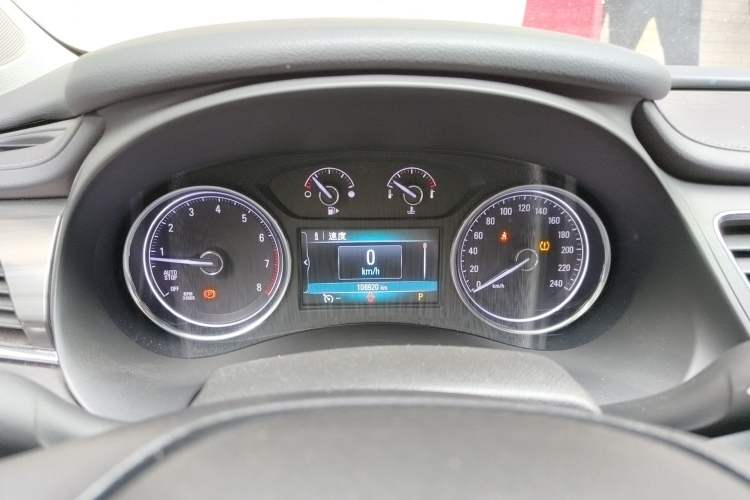 Used Buick LaCrosse 2018 20T Elite Edition Instrument Cluster
