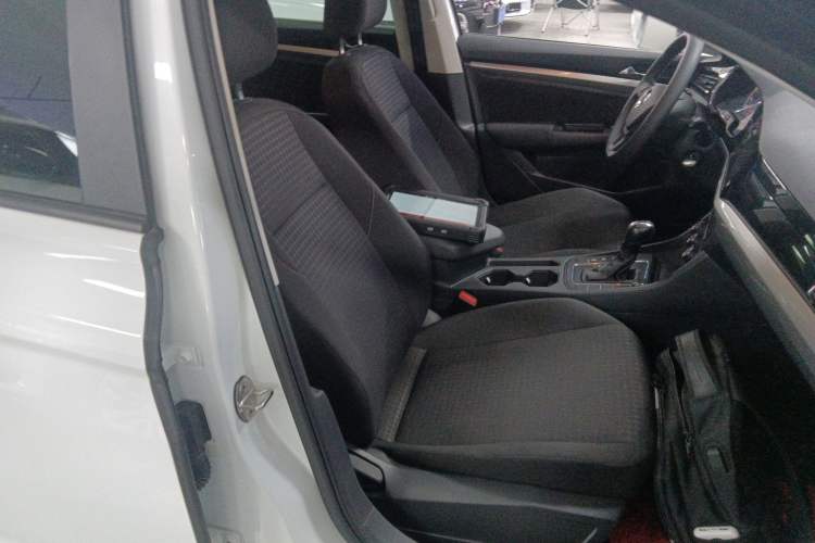 Used Volkswagen Bora 2021 1.5L Automatic Fashionable Smart Connectivity Version Right Front Seat