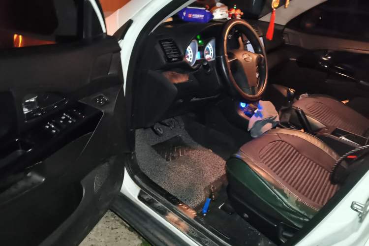 Used Land X5 2016 Plus 1.5T Manual Adventure Edition