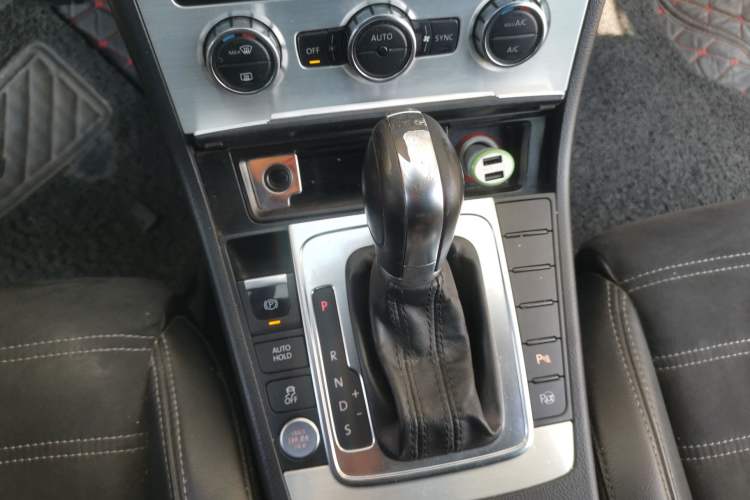 Used Volkswagen FAW-Volkswagen CC 2016 1.8TSI Luxury Model